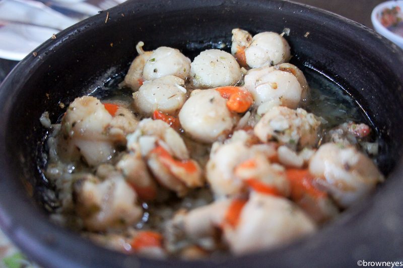 Grilled scallops