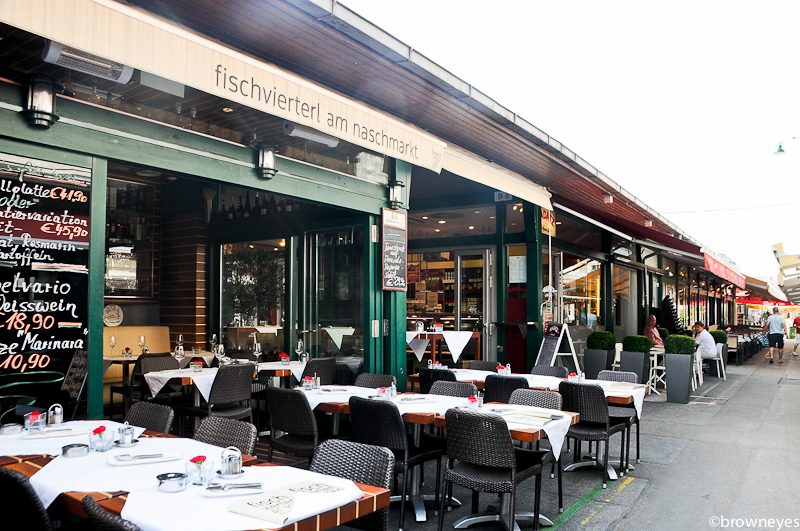 Vienna Naschmarkt has many cafes. Liked the atmosphere of dining amidst the shopkeepers