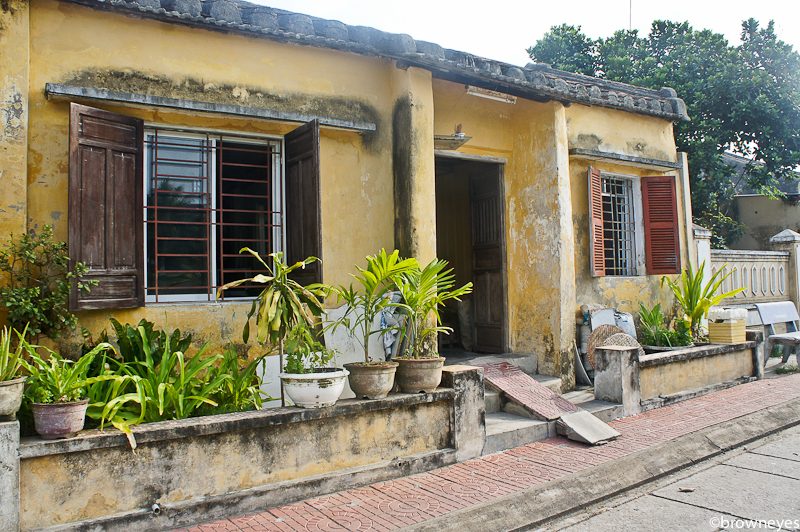 A local home in a quieter street of Hoi An.