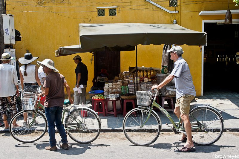 One of the best ways to explore Hoi An and its surroundings is  to rent a bike and cycle around.